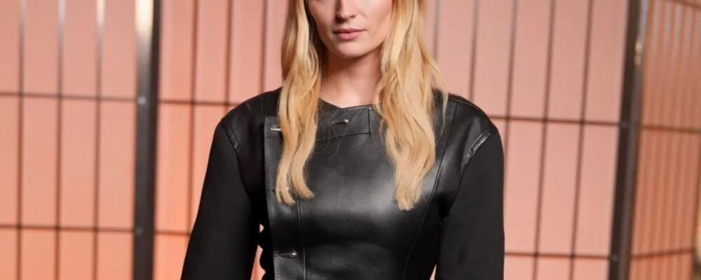 Tomb Raider – Série live action terá Sophie Turner como Lara Croft e filmagens começam em 2026