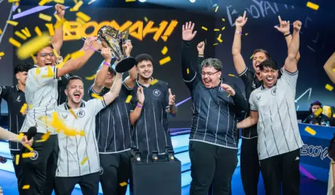 Fluxo é tricampeão do FFWS BR 2025 e faz história