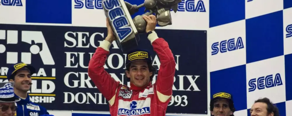 SEGA homenageará Ayrton Senna na BGS 2025 com troféu Sonic