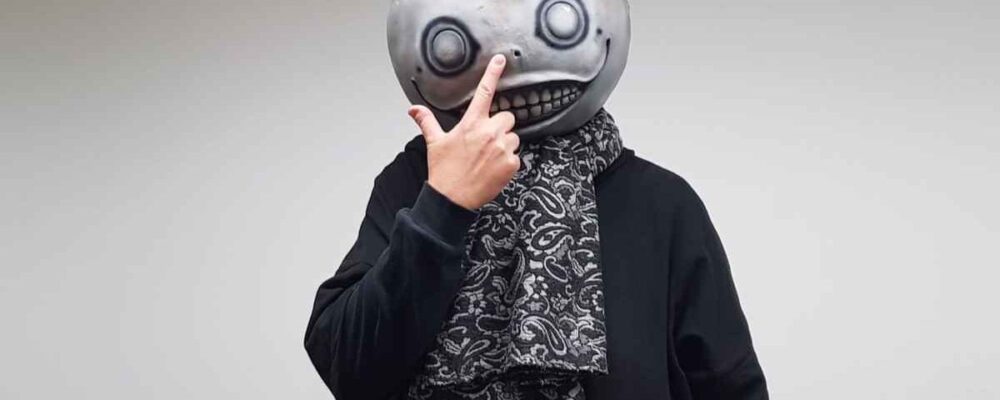 Yoko Taro surpreende ao revelar motivo por trás de seu longo…