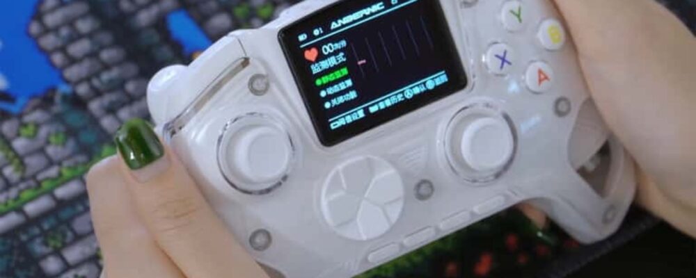 Novo controle da Anbernic conta até com monitor cardíaco