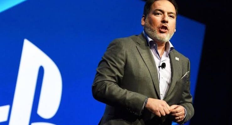 Ex-CEO do PlayStation critica duramente as decisões recentes da liderança do Xbox