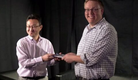Shuhei Yoshida elogia plano do Xbox para preservar jogos físicos